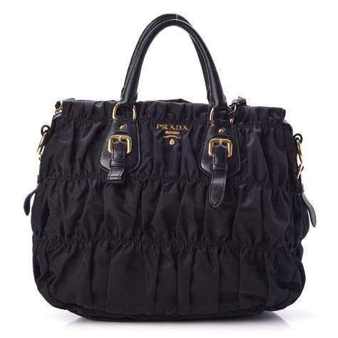 portacarte gaufre prada|PRADA Tessuto Nylon Gaufre Small Tote Black .